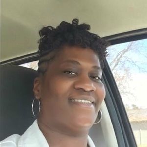 Meet your Posher, Faye